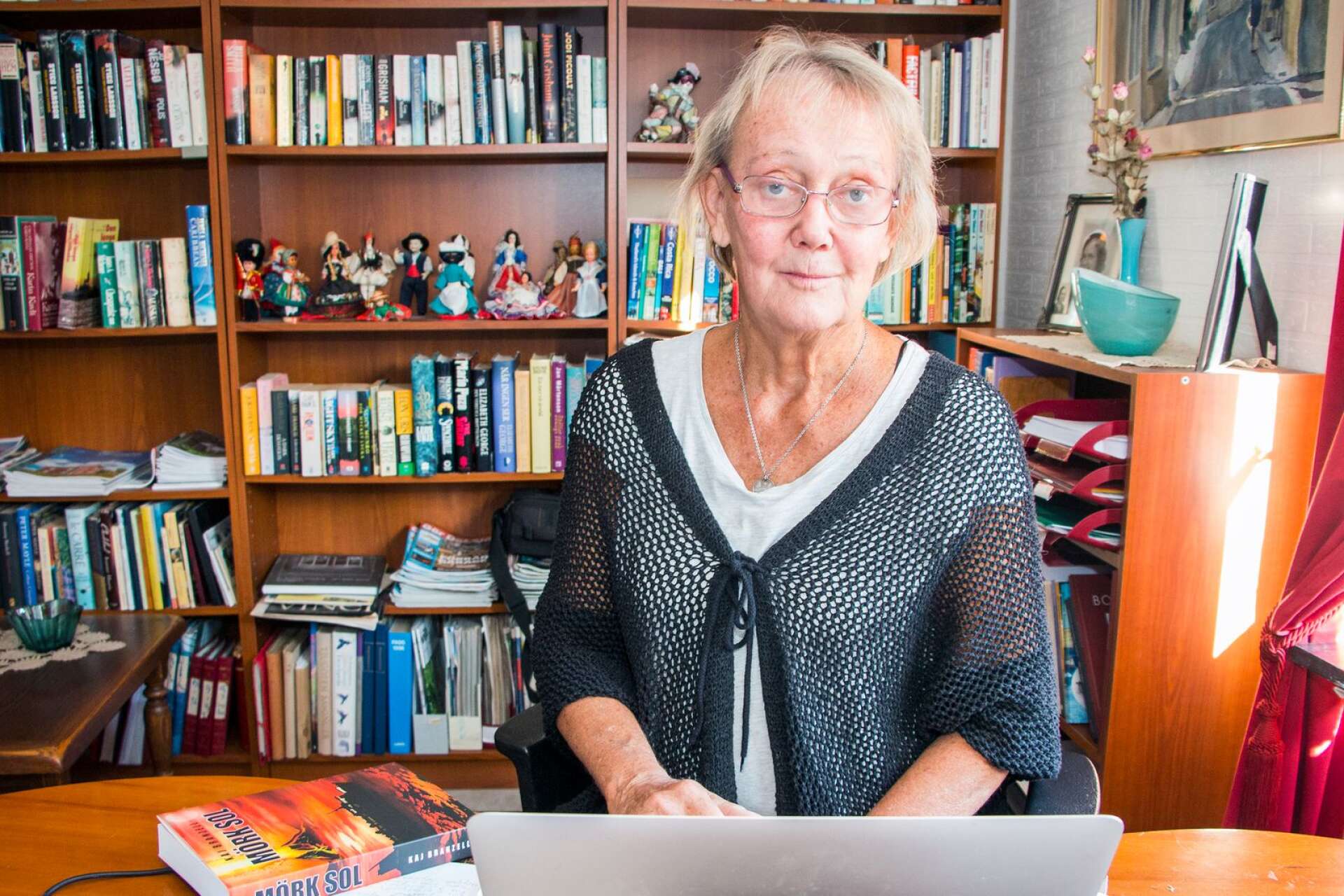 Karin (Kaj) Branzell är numera pensionär och kan ägna sin tid åt att skriva böcker.