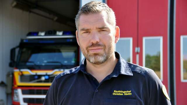 Christian Rådén, räddningschef i Åmål och Bengtsfors, tror att fredagsförmiddagens brand sannolikt var en svit från onsdagens omfattande bränder.
