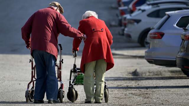 SPF Seniorerna menar att politiken måste renovera pensionssystemet snarare än rasera det. 