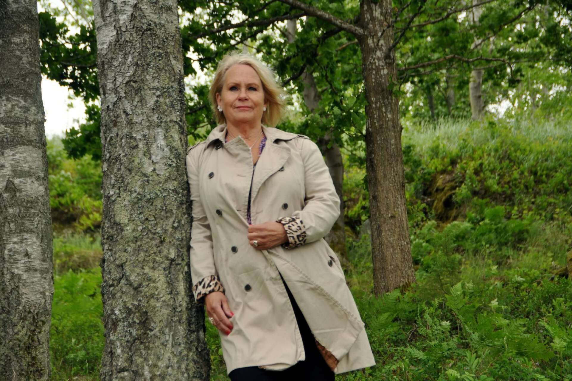 Laila Karlsson med pseudonymen Lager skriver just nu på en deckare där handlingen är förlagd till Bengtsfors. Bland annat i skogen vid Sågudden.
