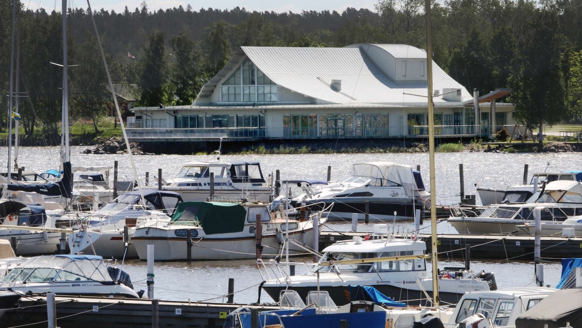Hyran för båtplatser i Mariestad kommer att justeras.