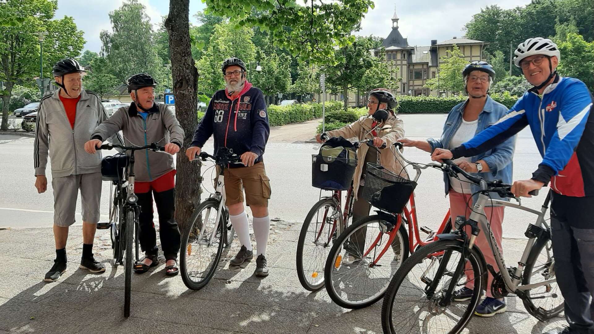 PRO:are samlade inför cykelturen till Stämmorna.