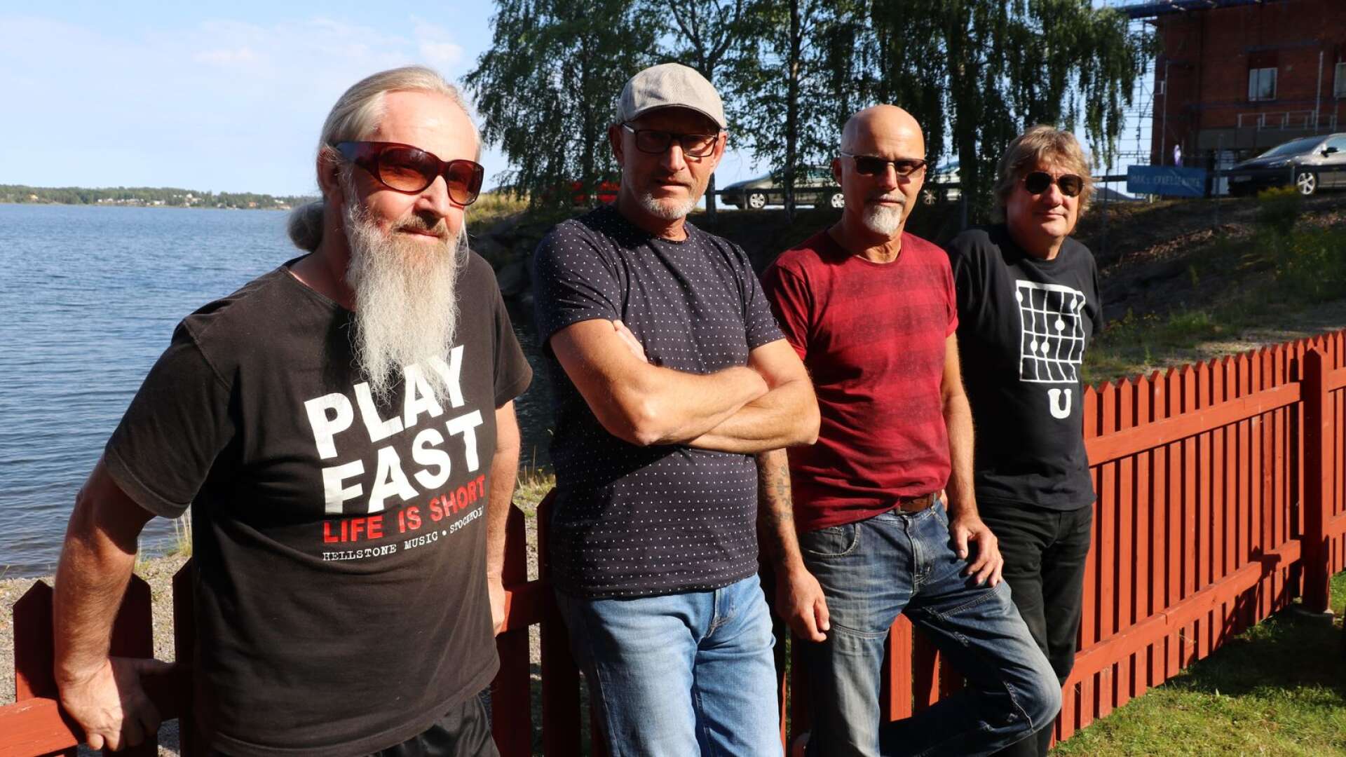 På torsdagen spelar Dan Magnusson, Pelle Skjervik, Janne Svensson och Jimmy Östlund i bandet Pal Ritz and The Piccolos vid scenen bakom det gamla bryggeriet i Åmål. 