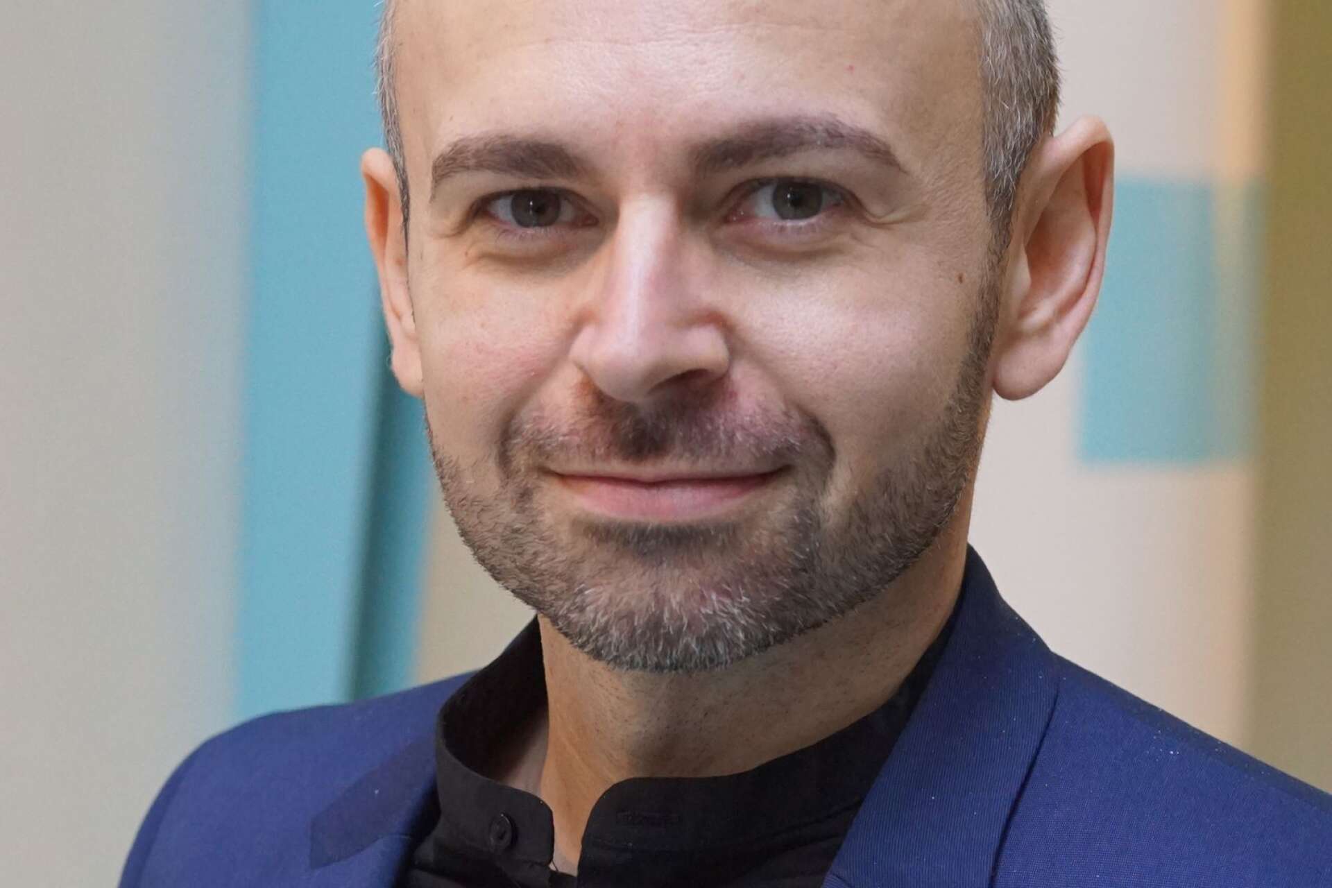 Alem Resulovic, deklarationsexpert på Skatteverket.