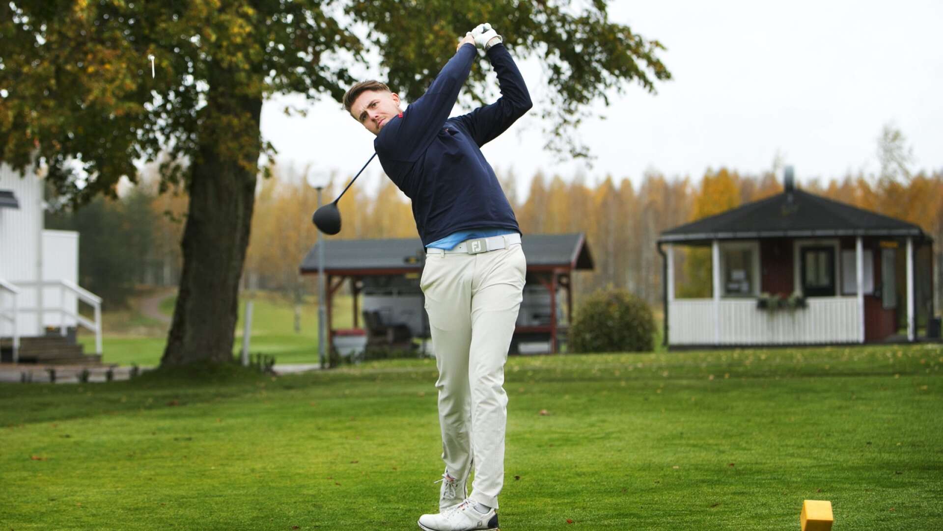 Karlstads golftalang Rasmus Holmberg hoppas på stark avslutning av herrarna.