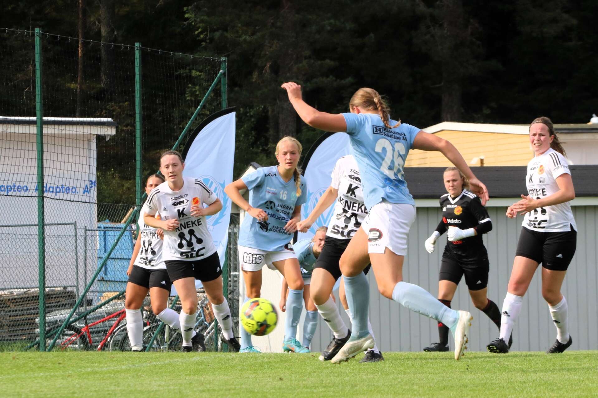 Adina Jansson blev helt ren och kunde göra 3–0.