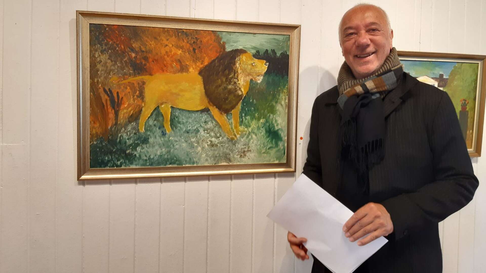 Hugo Catolino köpte målningen föreställande ett lejon. Hugo tycker att Östmans sätt att måla påminner lite om Van Gogh.