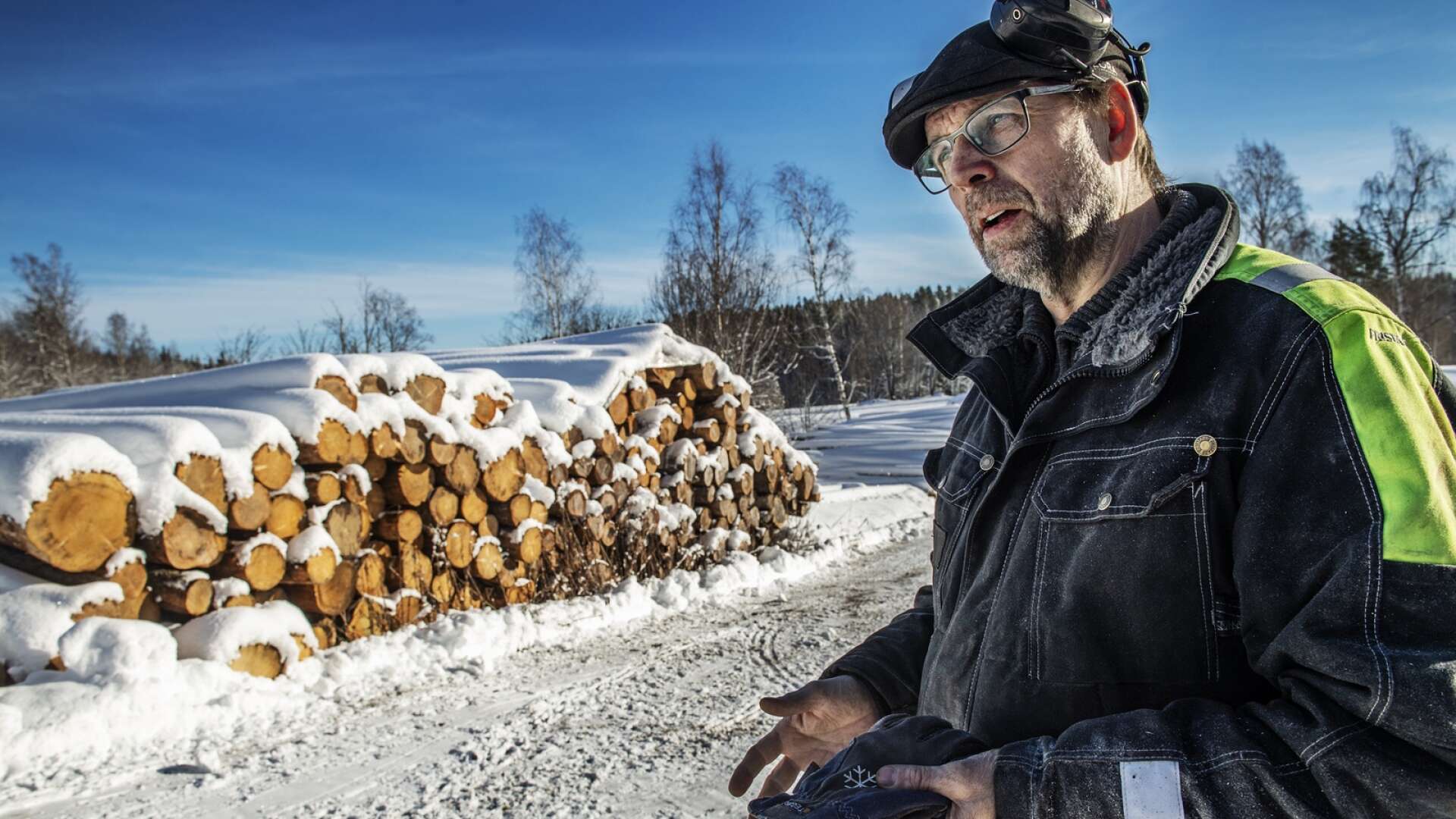 ”Det blir en klart tuff smäll för mig om jag inte får bruka min skog, men det blir också en tuff smäll för hela Sveriges landsbygd om skogsbruket ska minska drastiskt”, säger Anders Bengtsson.