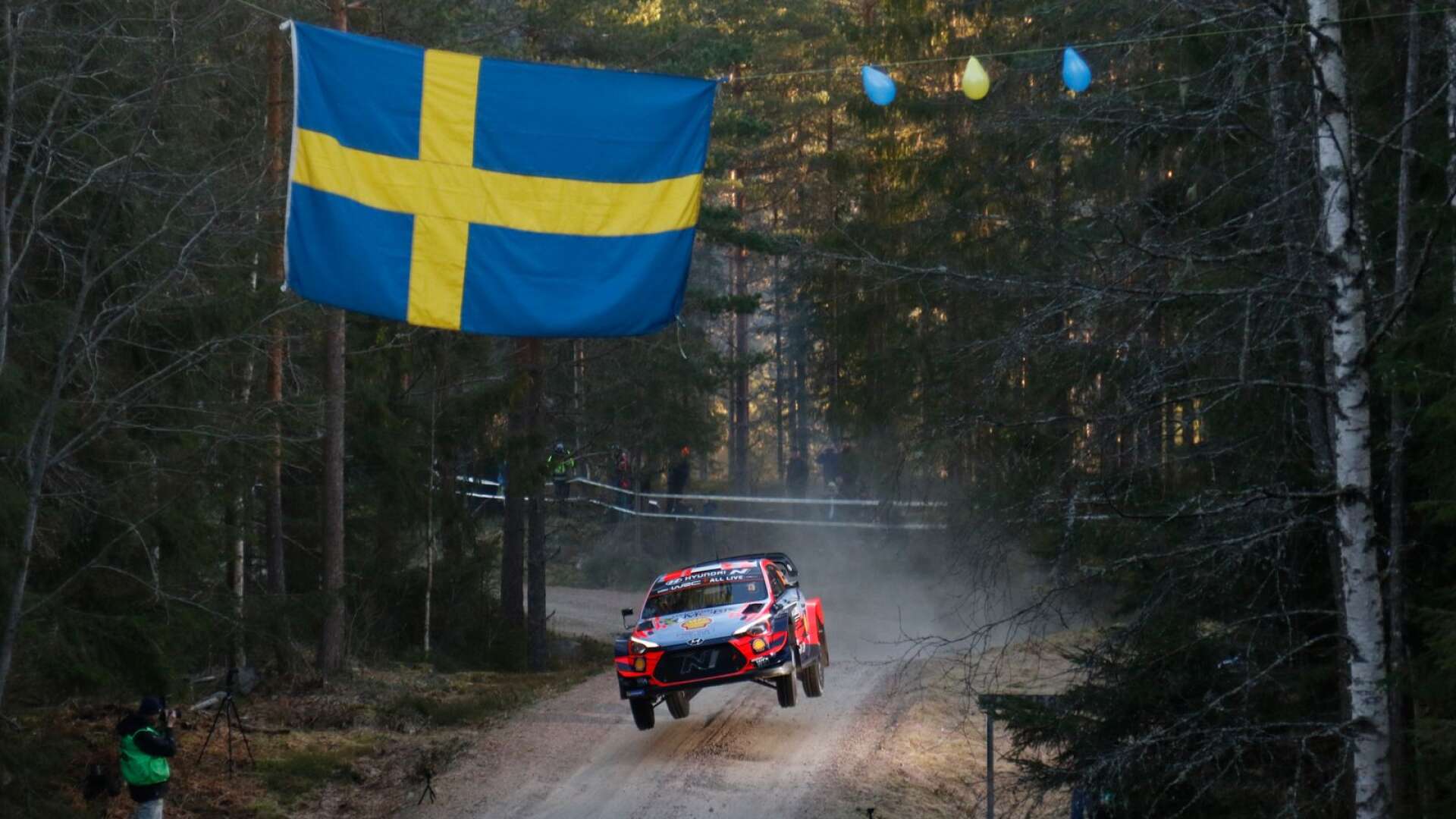 Frågan är om det sista Svenska rallyt körts i Värmland. Här kommer 2019 års segrare Ott Tänak farande i senaste/sista upplagan.