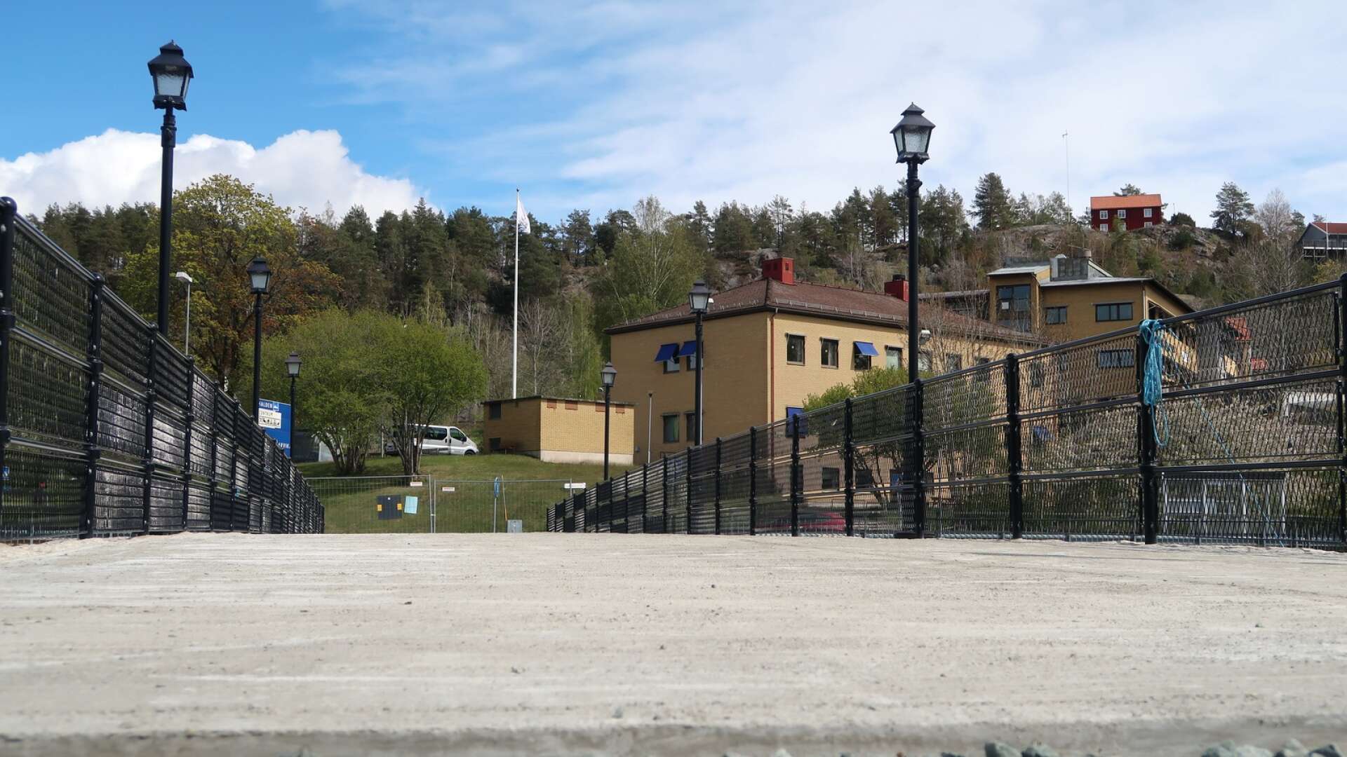 Det hela handlar om Strömbron i Bengtsfors.