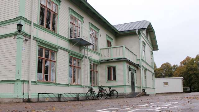 Nu är det länge sedan Jakobsbergsskolan var i drift. Vad ska kommunen ha lokalen till? Arkivbild. 