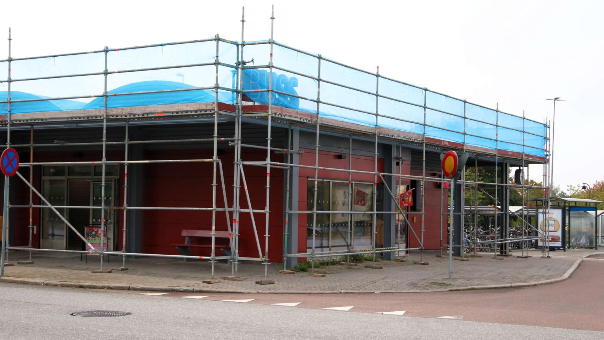 Ännu en renovering av Karlskoga busstation har påbörjats. 