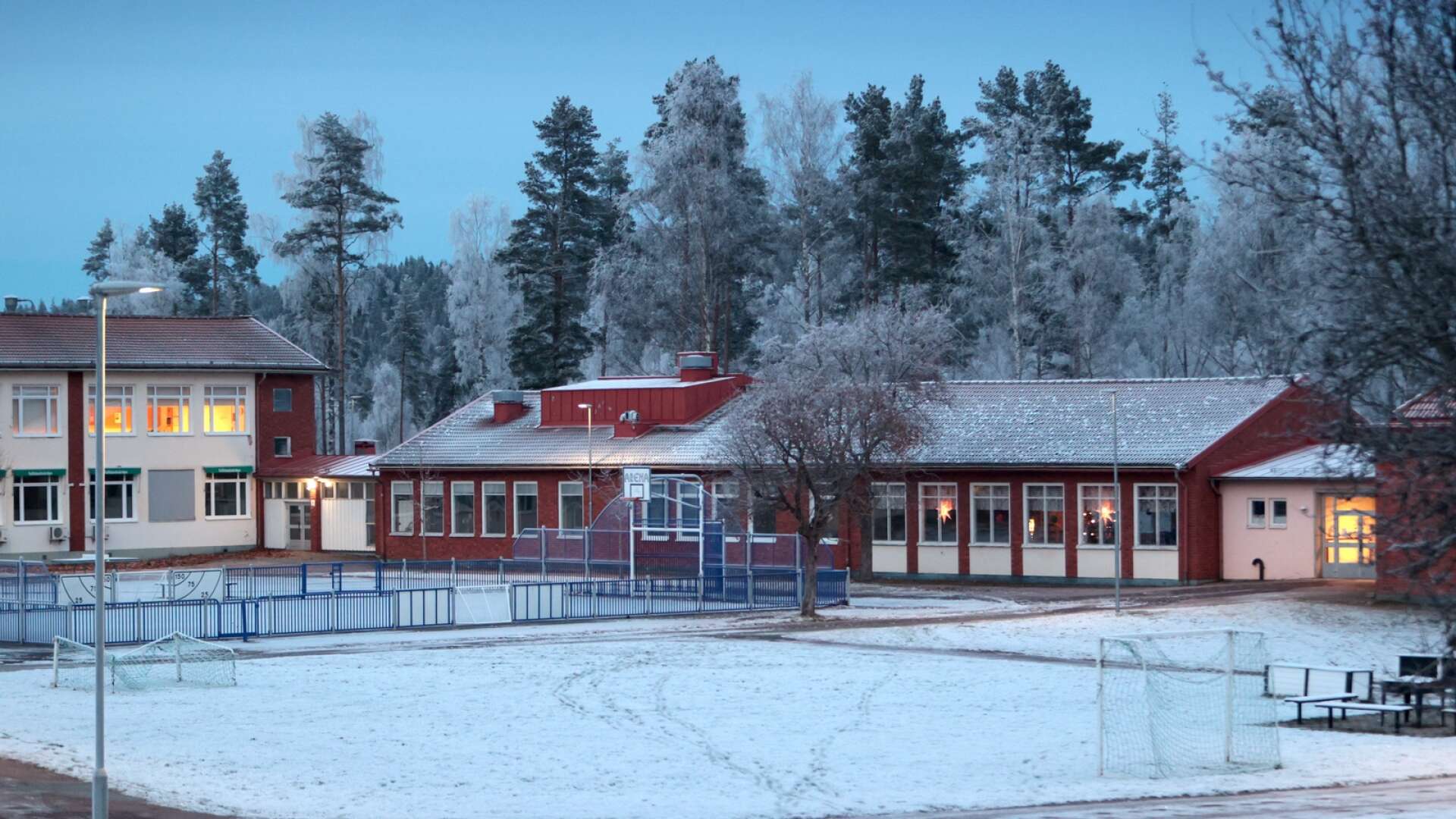 Stålvallaskolan i Lesjöfors.