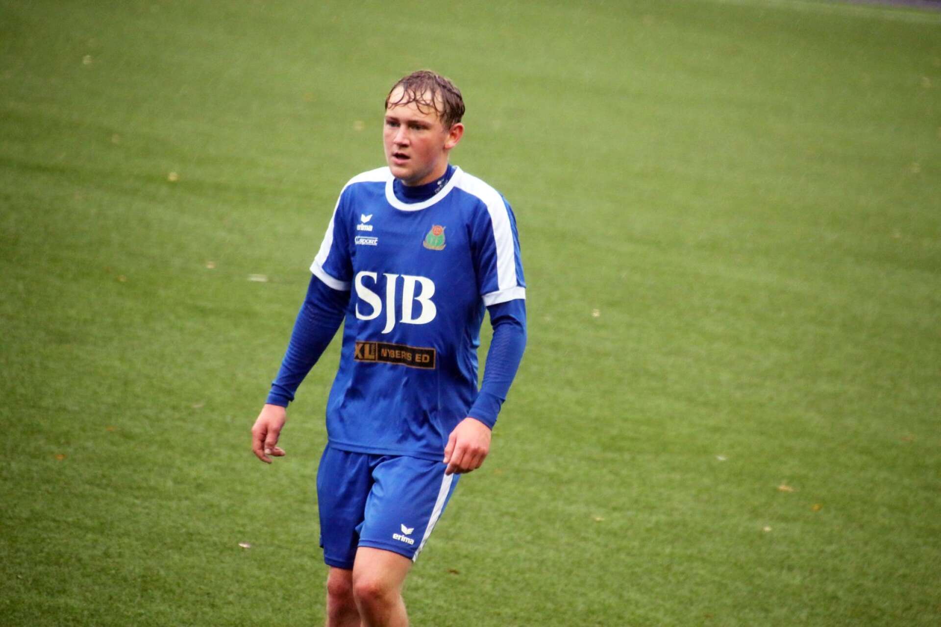 Theo Johannesson stod för en makalös match på mittfältet och fick kröna prestationen med två mål.