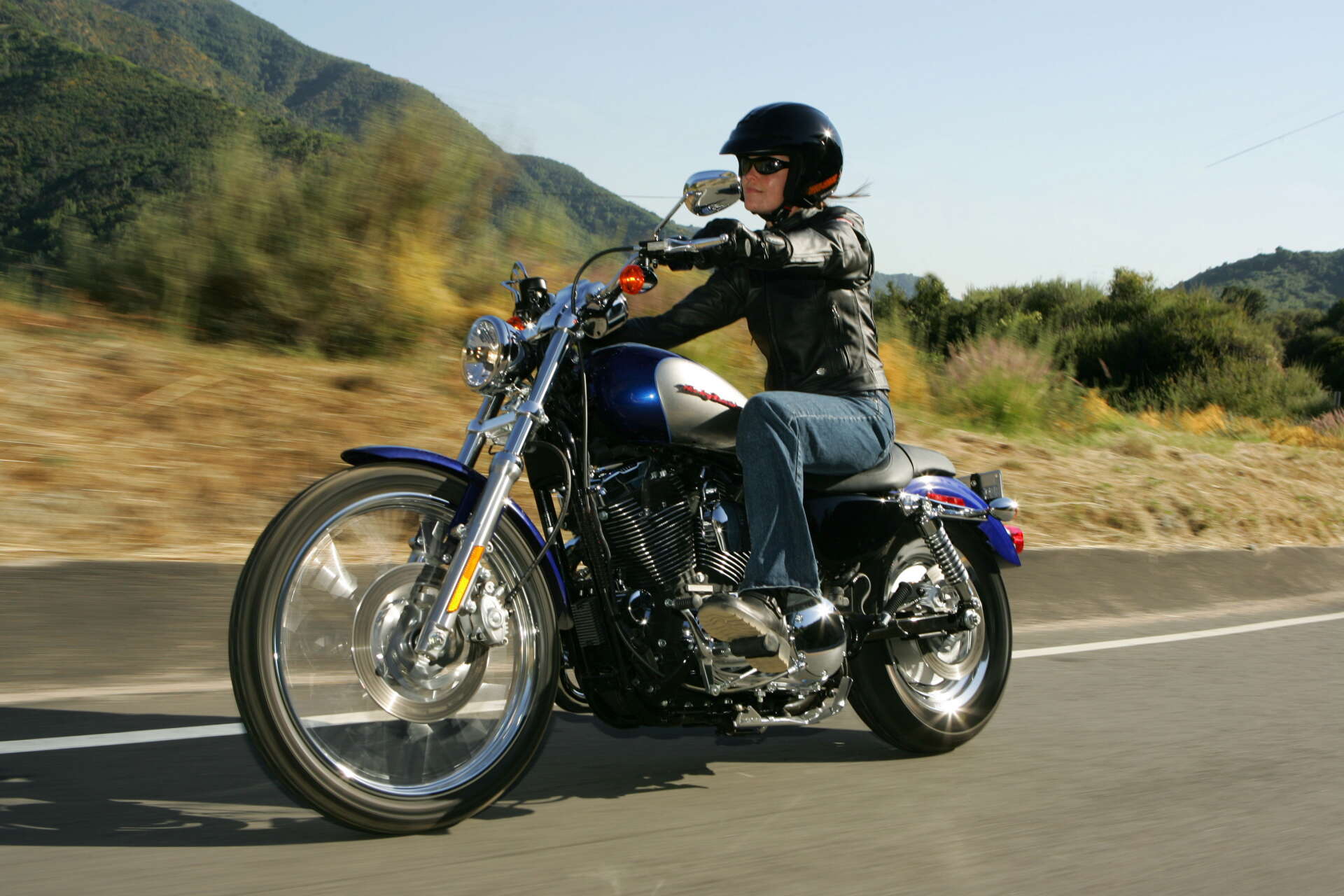 För vissa innebär Harley-Davidson en dröm om frihet och oberoende.