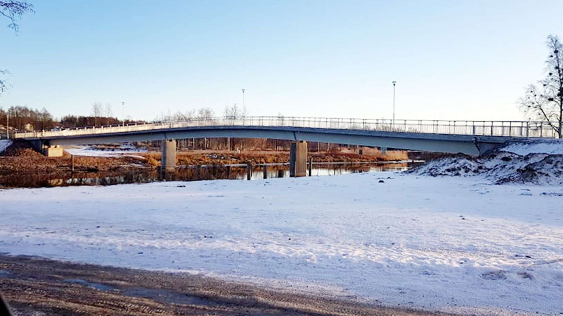 Ett namnförslag har tagits fram för nya bron över Frykensundet. 