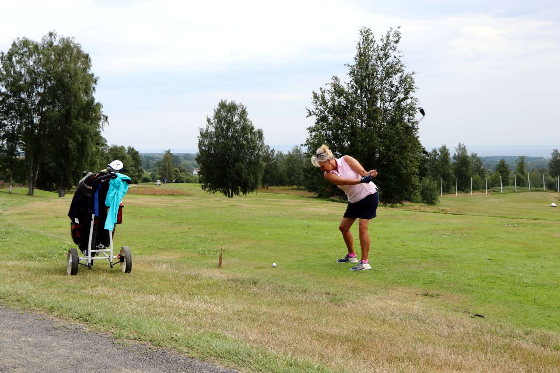 Camilla Linder från Västerås ställde upp på golfveckans premiär i tisdags.