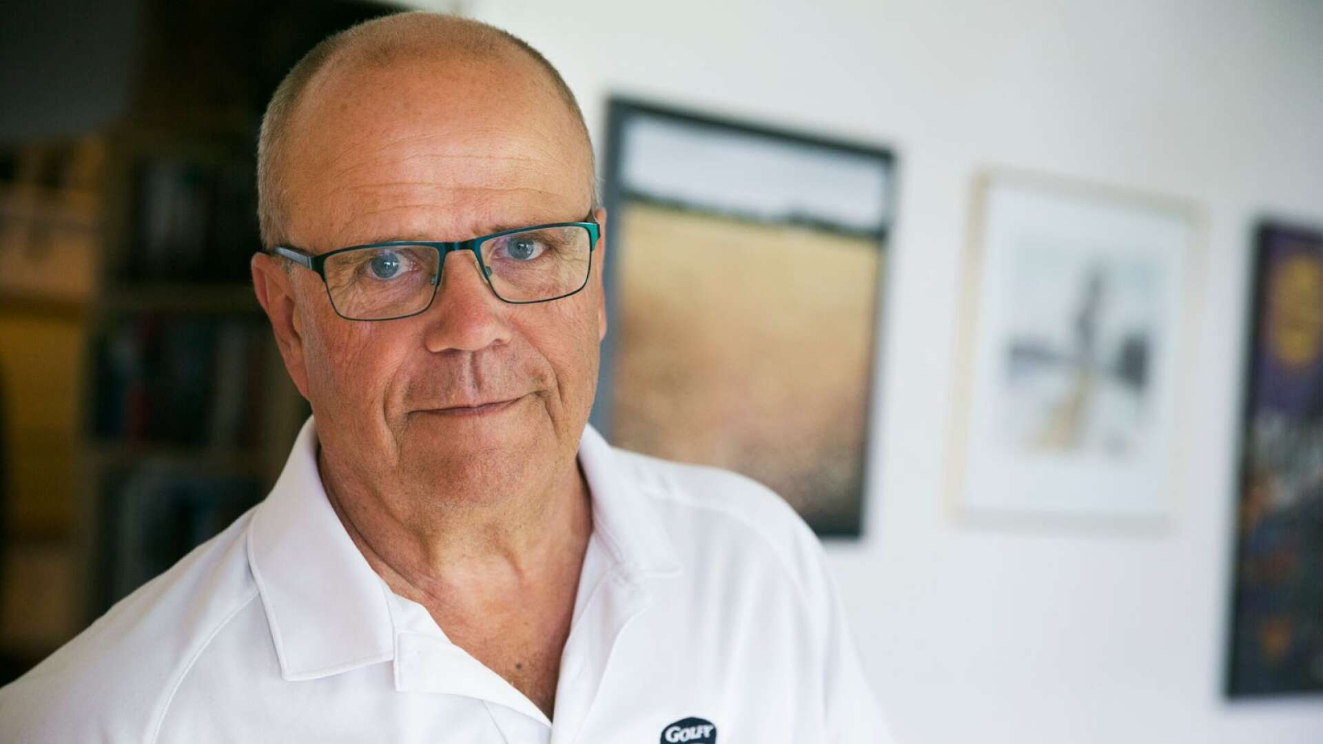 Gunnar Walldén, mångårig journalist med bakgrund på bland annat Ekot, Nya Kristinehamns-Posten och i Karlskoga fyller 70 år. 