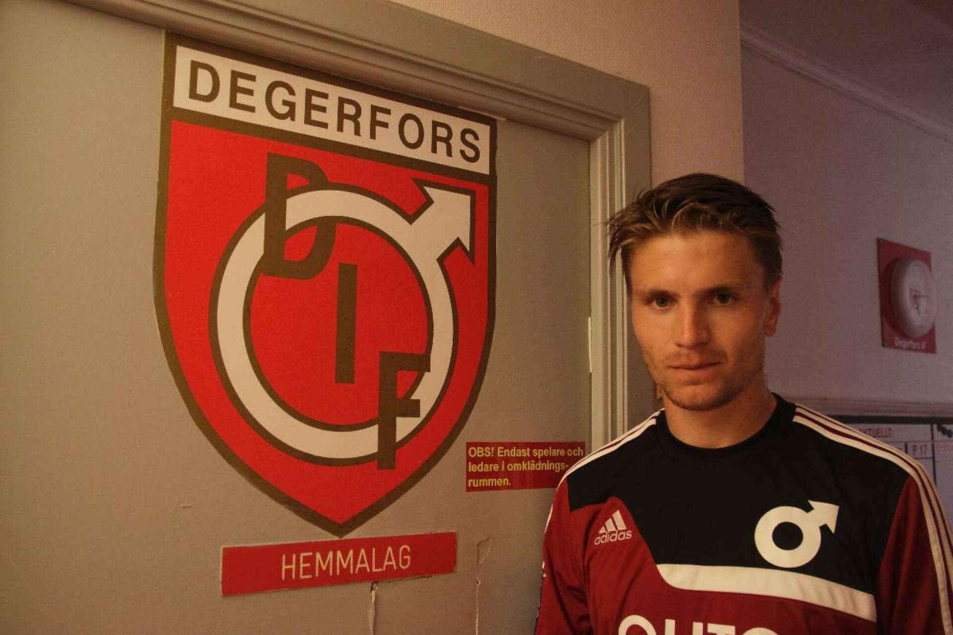 Marcus Astvald gör i dag debut i bandyallsvenskan då han återigen representerar sin gamla klubb Örebro SK.