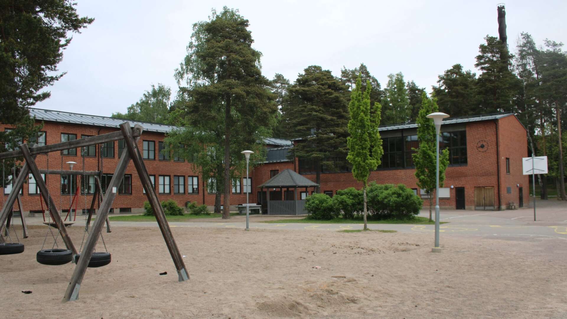 Tingvallaskolans förskoleklasser får fortsätta stanna hemma även nästa vecka. Det meddelar Säffle kommun under fredagsförmiddagen.