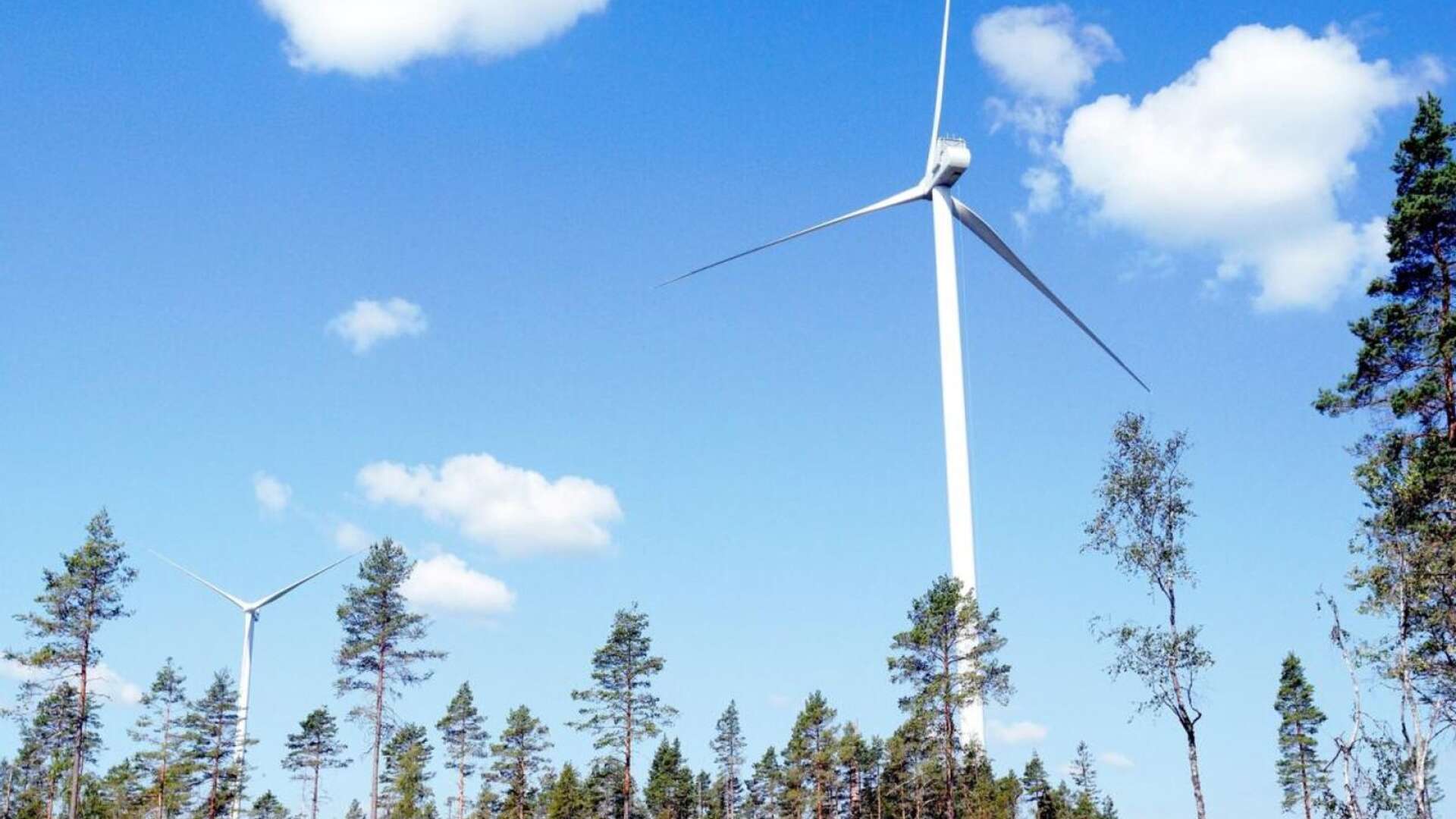 Ungefär en miljard kronor räknar Renewable Sweden med att investera i en ny vindkraftpark i Sillerud i Årjängs kommun. Den 5 oktober har man kallat till samrådsmöte för att berätta mer om projektet.