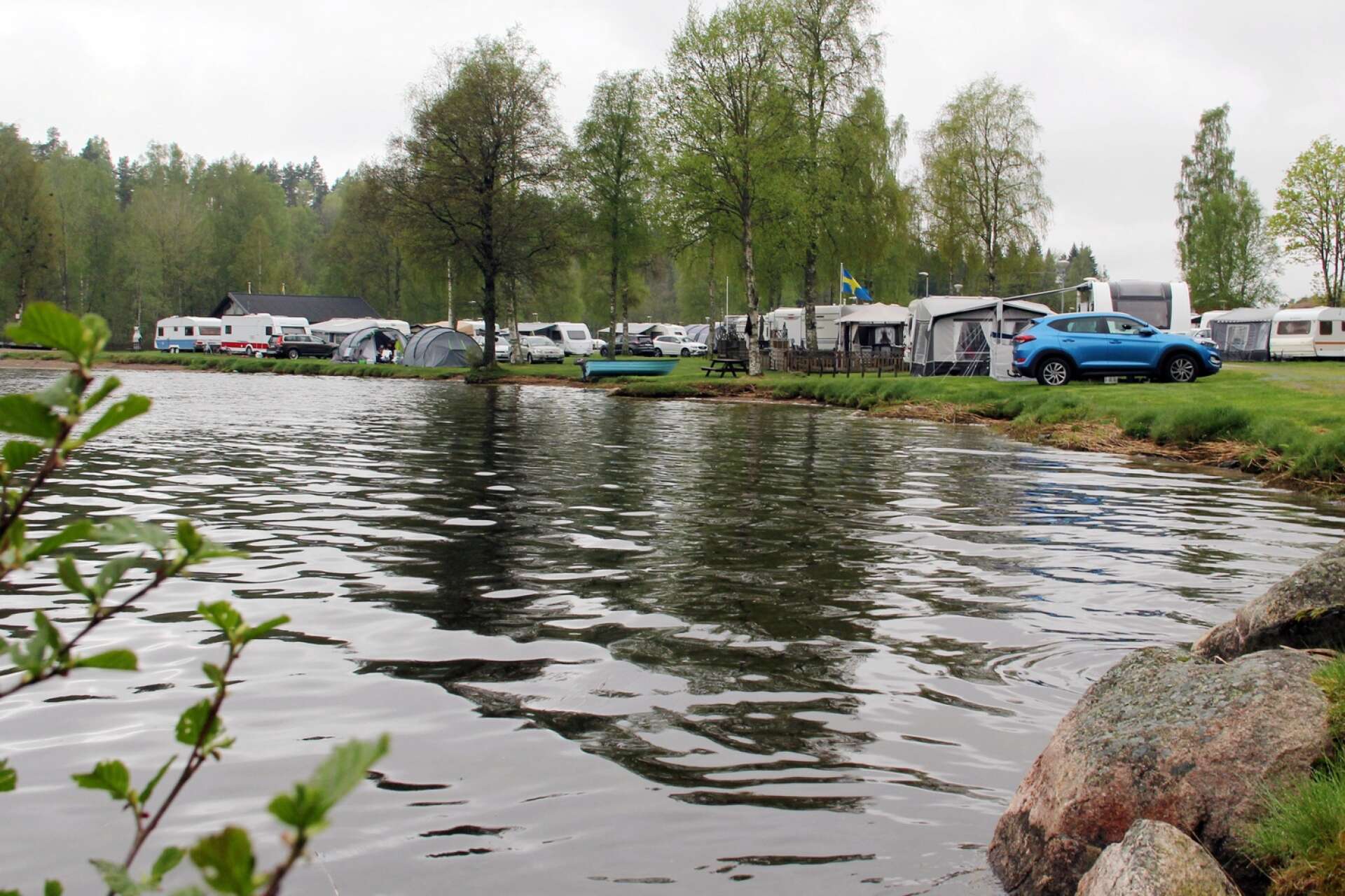 Den tredje generatinoen tar över verksamheten Ragneruds camping och stygby.
Marielle Örtengren och Linus Bergström är nya ägare.