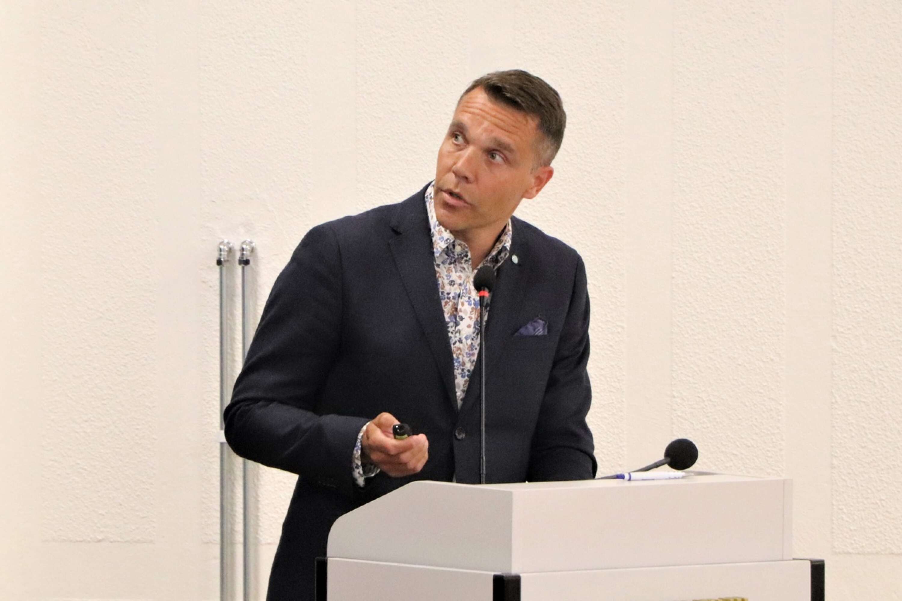 Förbundschef Pelle Holmström berättar om Miljösamverkan östra Skaraborgs verksamhet.