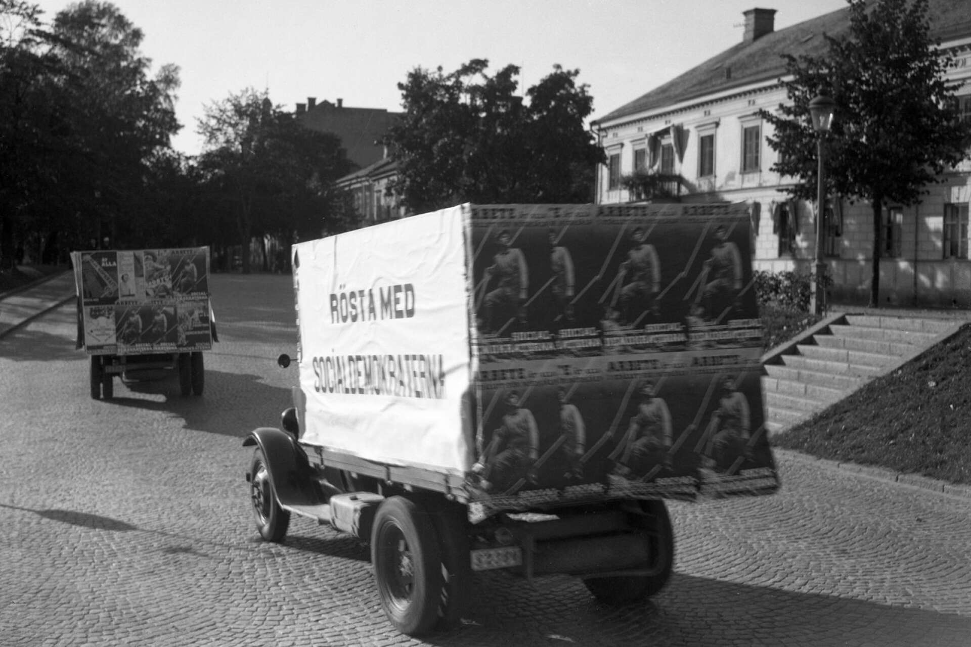 Socialdemokraterna tog motorburen hjälp under valkampanjen i stadsfullmäktigevalet år 1934.