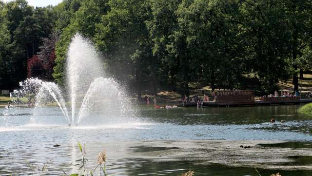 För tredje gången den här sommaren stängs Boulognersjön av för badande gäster.
