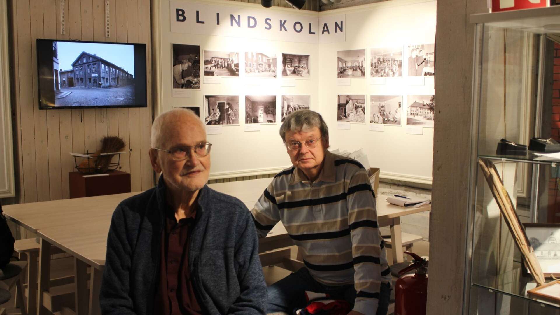 Mats Holmstrand och Erik Fasth har gjort en film om gruvarbetare och Blindskolan, som visas på Kristinehamns historiska museum.