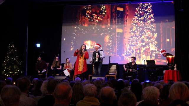 Kristin Svensson kommer även i år att stå på Jubileumsteaterns scen när det vankas julallsång. Arkivbild.