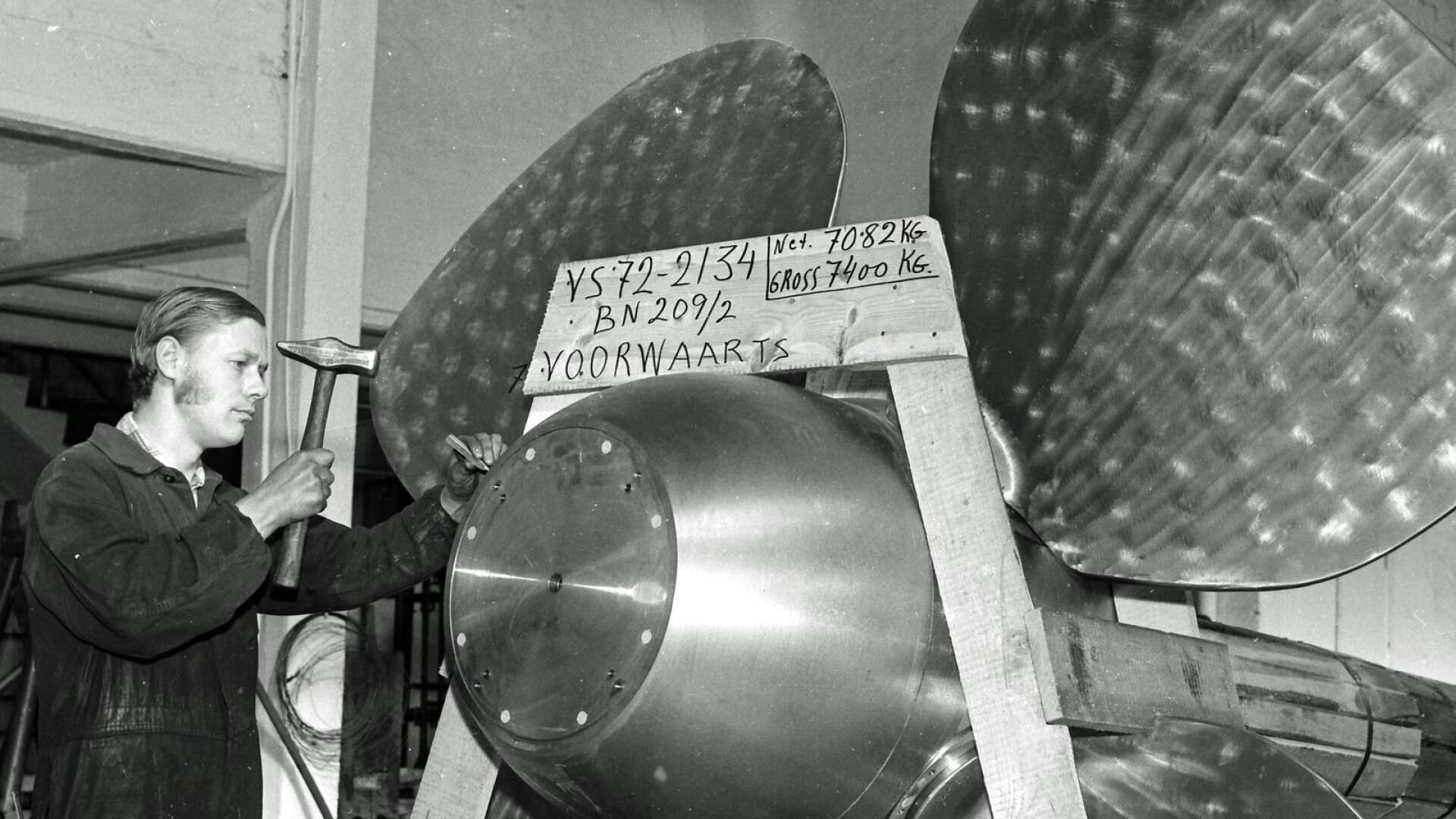 Seffle Motorverkstad är mest känd för sina tändkulemotorer, men i ”Bruce-verksta´n” tillverkades också bland annat propellrar, som kunde vara av imponerande storlek, som denna från 1973.