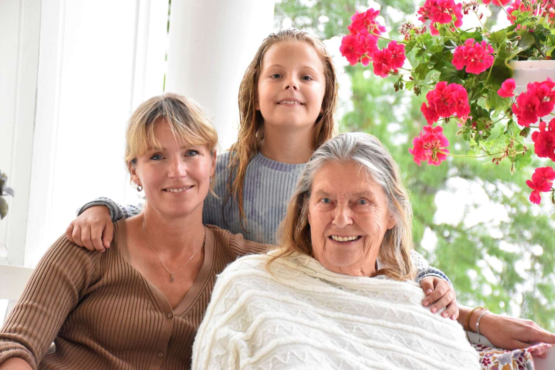 Tre generationer: Angela, Gio och Ida-Linn Petré, 8 år. 