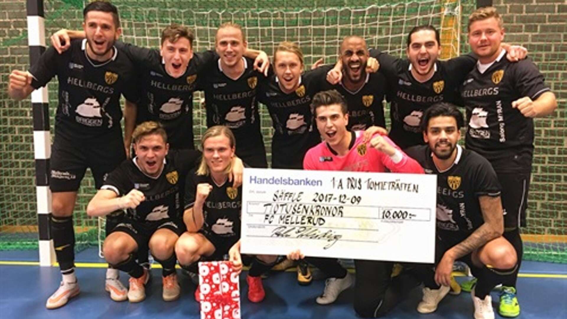 I Tomteträffen 2017 var det FC Mellerud som tog hem det åtråvärda priset om 10 000 kronor till föreningen.