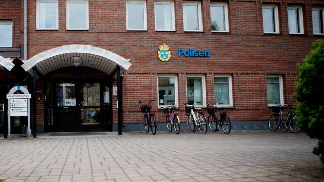 Polisen i Karlskoga anträffade en man med en stulen cykel.