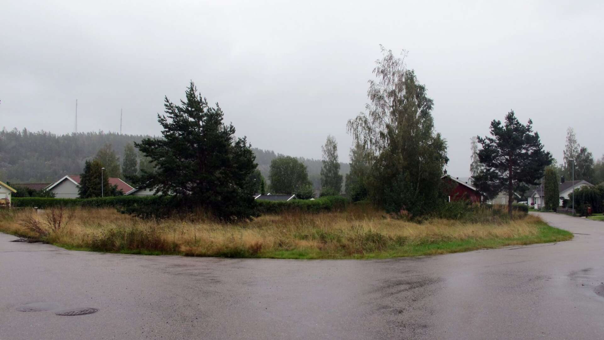 Vid Kokerigatan finns fyra av de totalt sju tomter som Bengtsfors kommun vill göra byggbara. Övriga tre finns på Blekerigatan.
