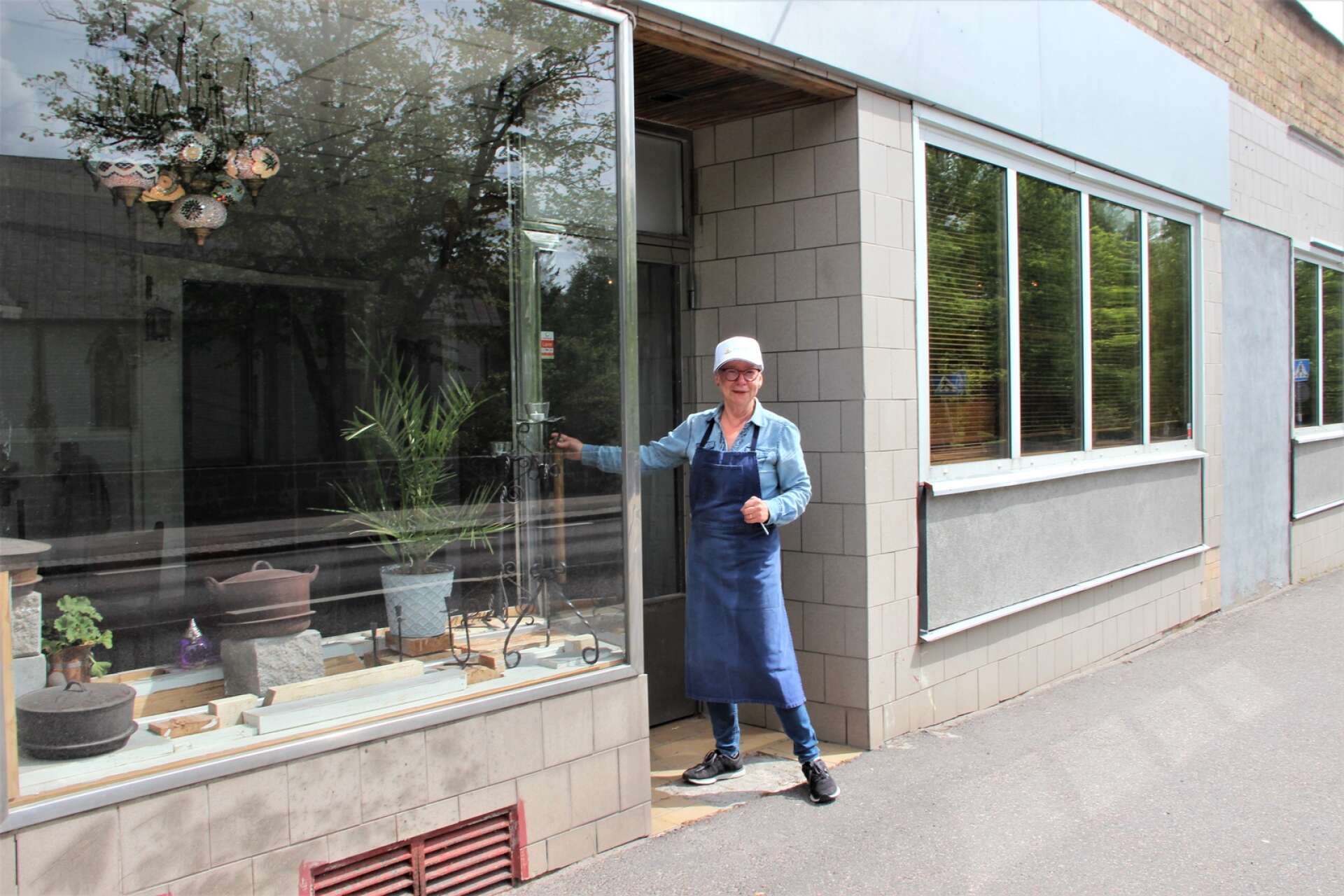 Här på Jannelundsvägen  öppnas Soheilas kök. Med som konsult in starten är Eva Knutsson från Örebro.
