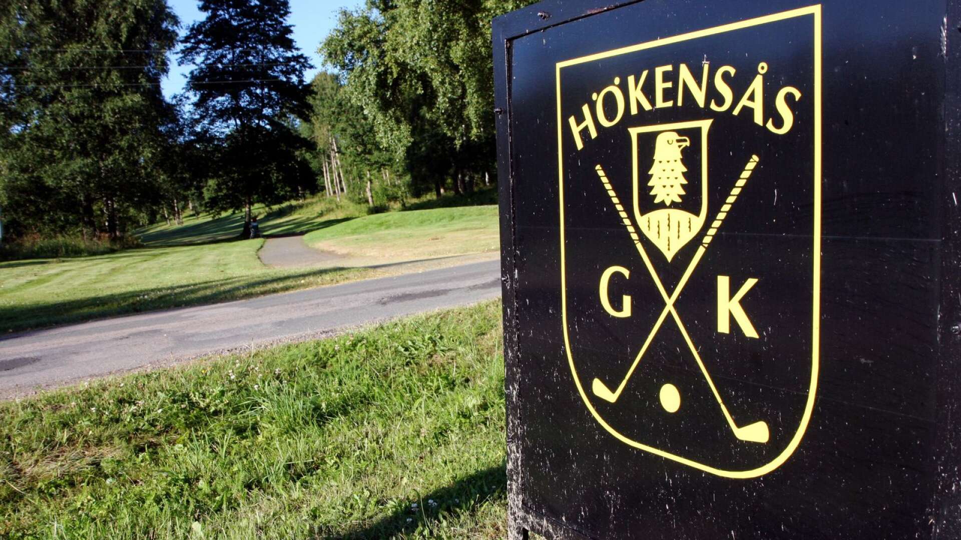 Hökensås GK ställer in sitt vårårsmöte men planerar att genomföra elittävlingen Hjo s Open i slutet av april.
