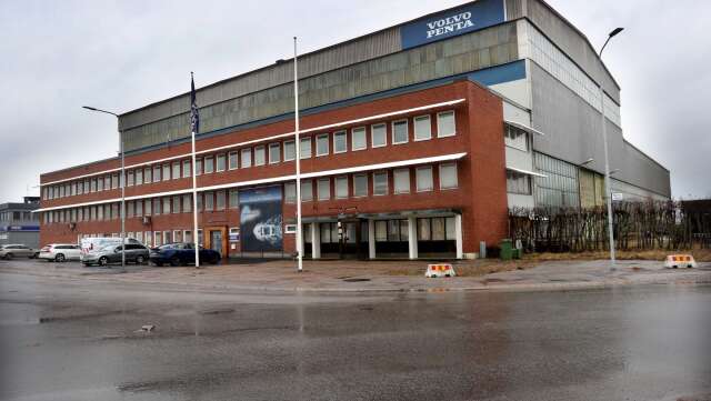 Fastigheten Reningsverket 2, gamla Fjellmans, har sålts av Sjöstadens varv. Någon ersättningslokal i Mariestad är det ännu inte klart med.