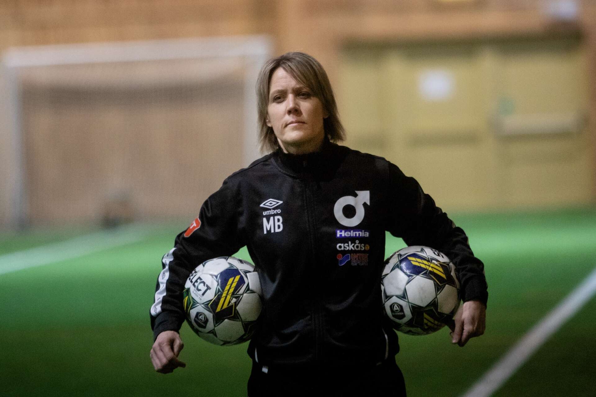 Maria Busk Madland lämnar sitt uppdrag som målvaktstränare för A-laget. 