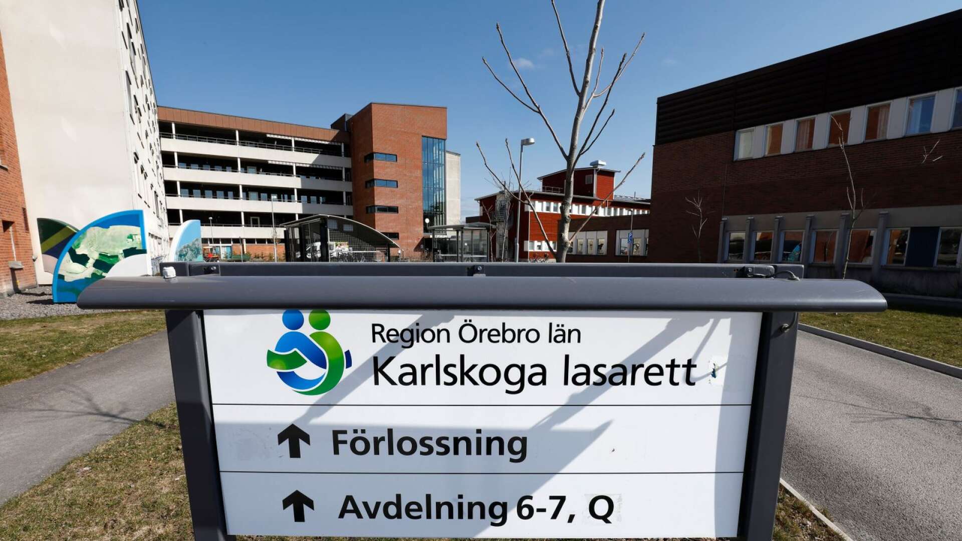 Frågan om upphandling av förlossningen på Karlskoga lasarett väcks nu åter till liv.