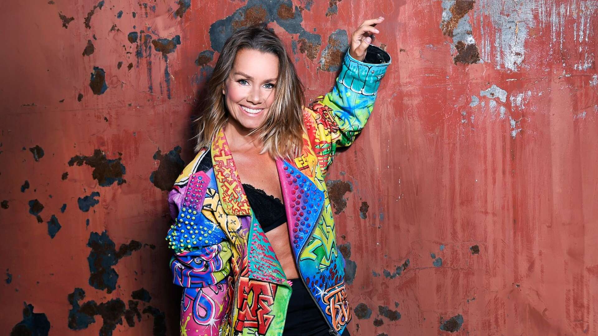 Gullspångsbördiga artisten Linda Bengtzing utlovar tre minuter av full energi när hon på lördag återigen tar på plats på Melodifestivalens scen.
