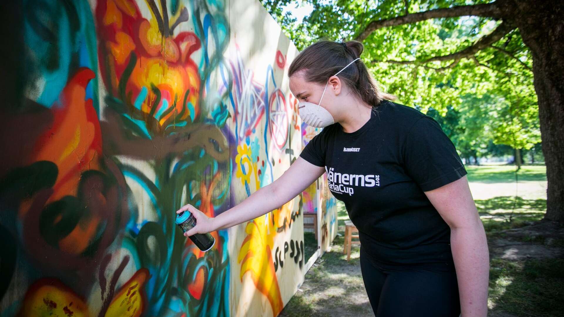 Deltagaren Wilma Bergström har sett mest fram emot graffitin.