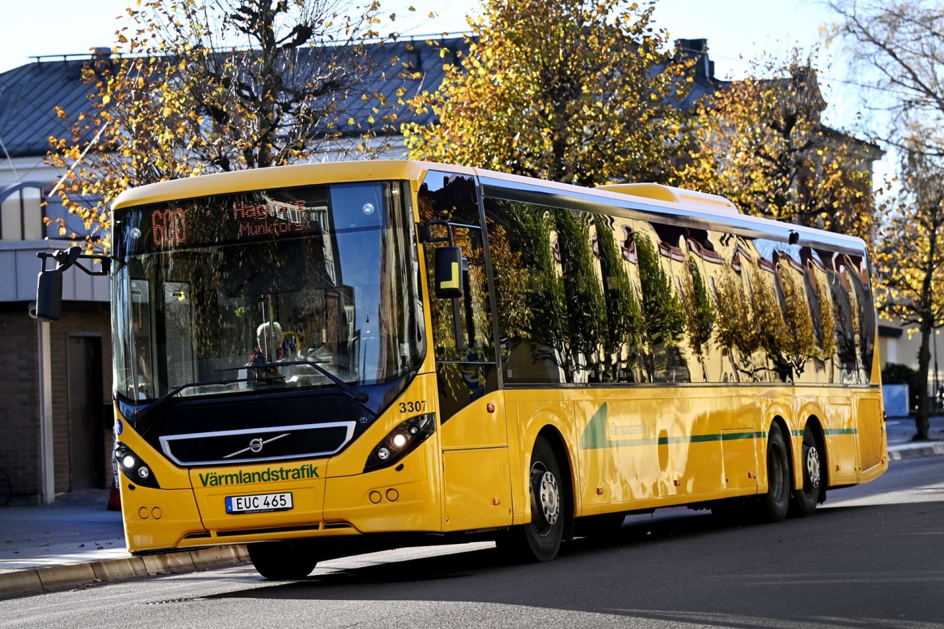 Är det bakom ratten på en sådan här buss som man kan hitta Flingan i framtiden? 