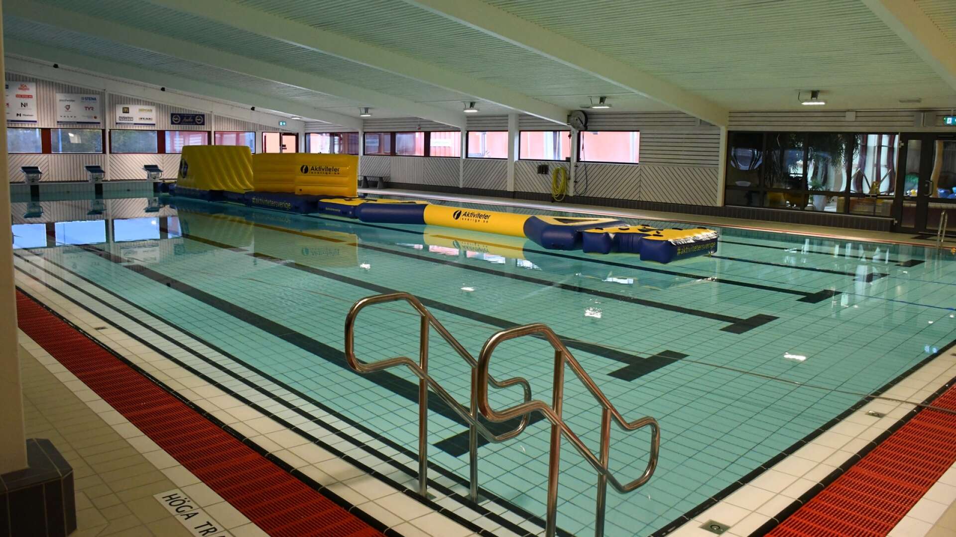 Simhallen i Arvika har genomgått en omfattande renovering av den stora bassängen.