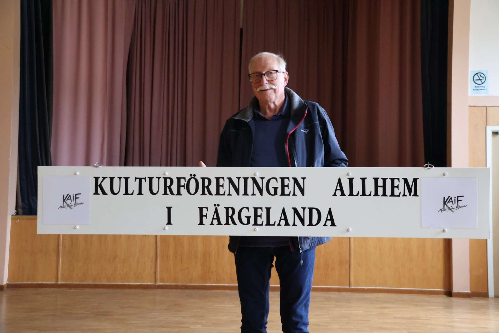 Jan-Åke Hjärtåker, en av grundarna av Kulturföreningen Allhem i Färgelanda.