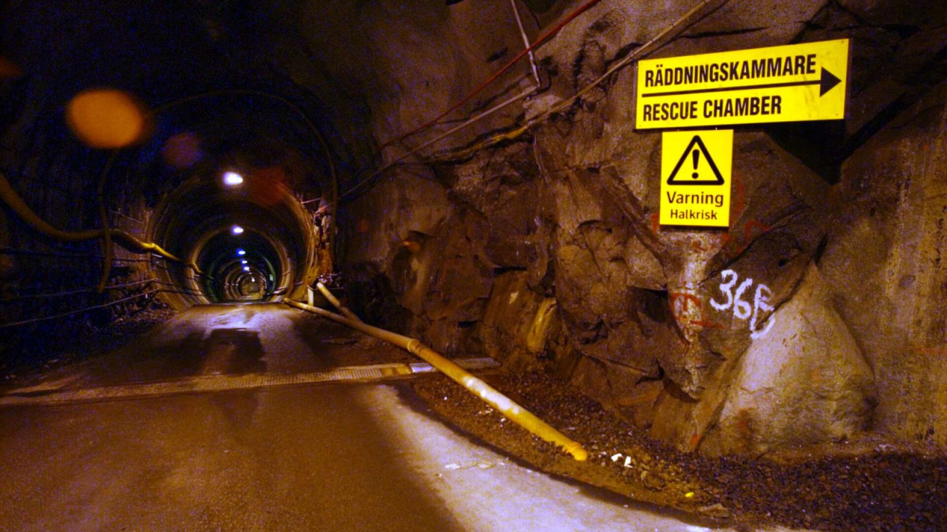 Tunnel på 420 meters djup i Äspölaboratoriet.