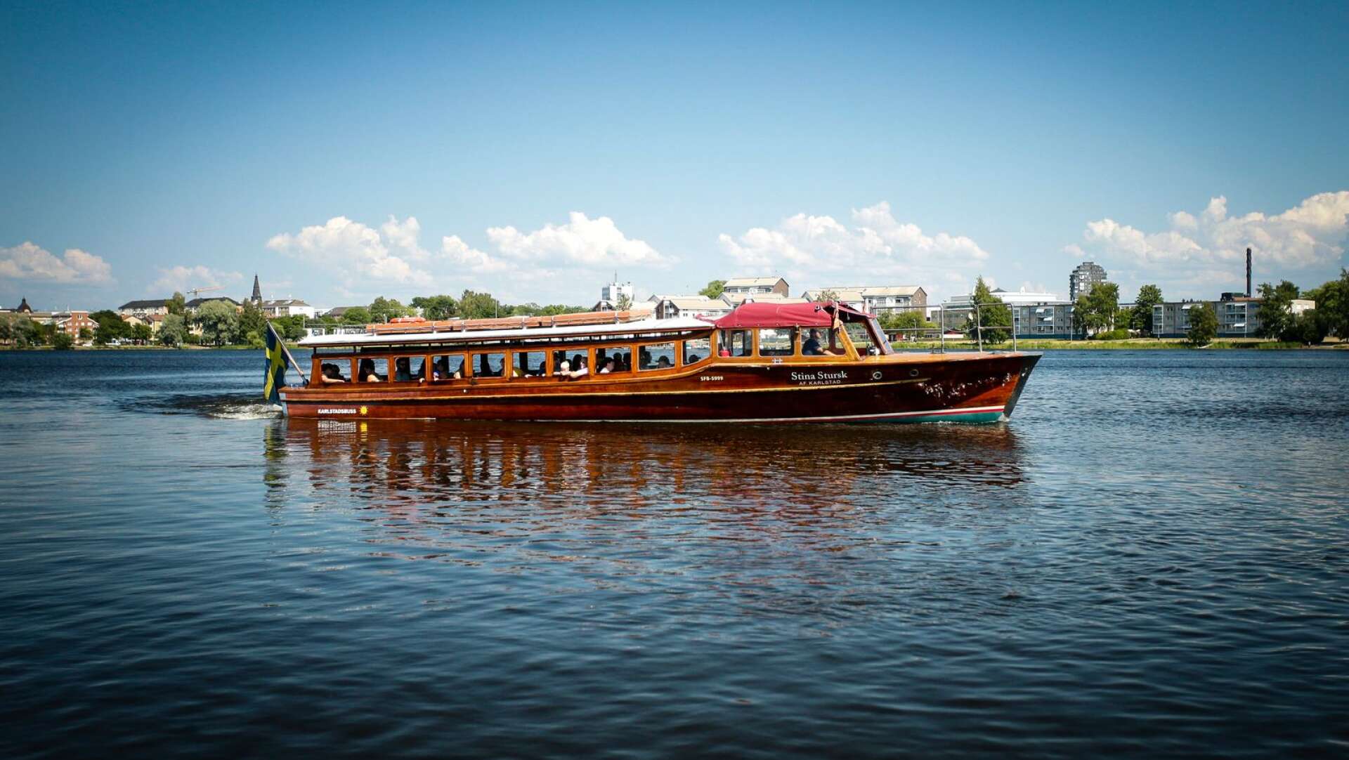 Båtbussarna är en stor framgång för att öka tillgången till Klarälven och Vänern för turister och Karlstadsbor. Samtidigt har Mariebergsskogens ledning både idéer om undervattensakvarium och kallbadhus.