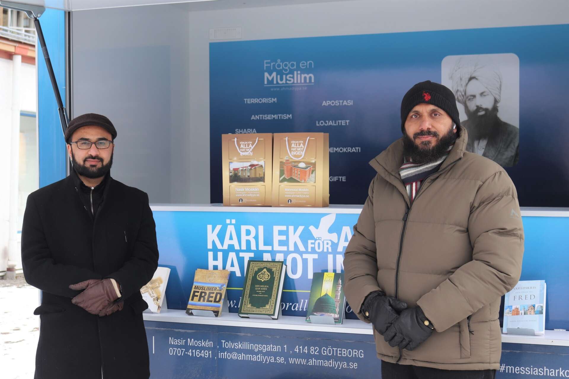Imamerna Kashif Virk och Rizwan Ahmad Afzal åker runt omkring i Sverige för att föreläsa om islam. 