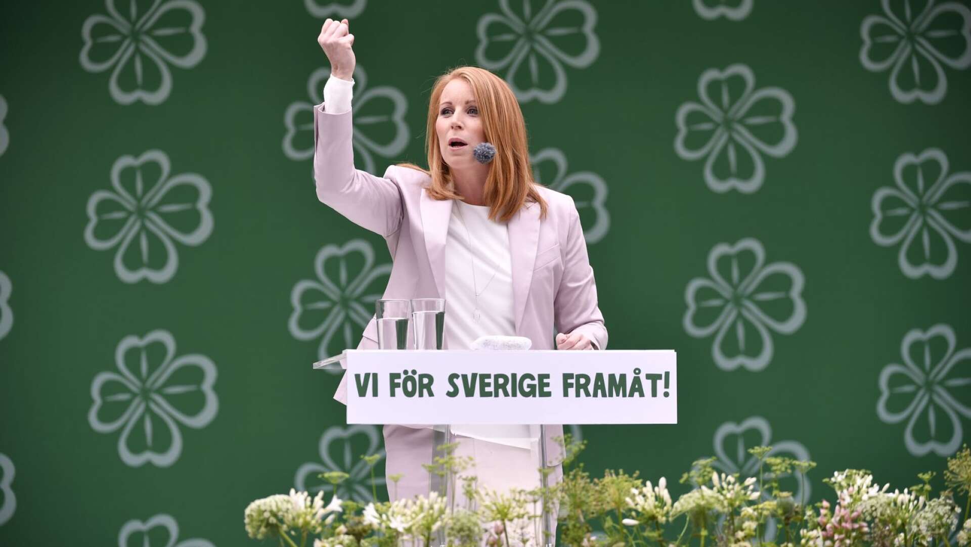 Centerns partiledare Annie Lööf talar under Centerpartiets dag på politikerveckan i Almedalen.